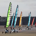 Nid De Pie Grand Duplex Lumineux Cadre Verdoyant Calme A 5 Mn De La Pres Port En Bessin, Bayeux, Omaha Beach, * Commes