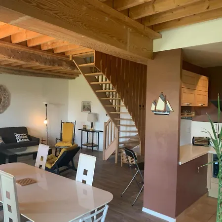 Apartmán Nid De Pie Grand Duplex Lumineux Cadre Verdoyant Calme A 5 Mn De La Pres Port En Bessin, Bayeux, Omaha Beach, Commes