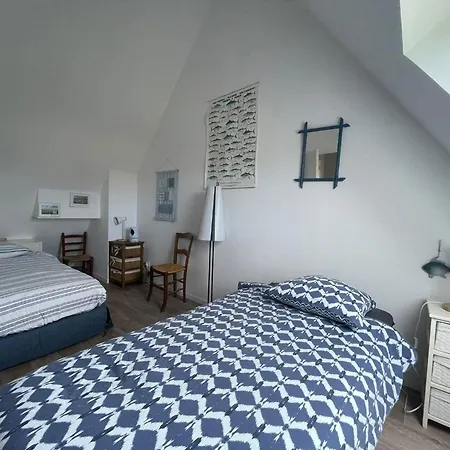 Nid De Pie Grand Duplex Lumineux Cadre Verdoyant Calme A 5 Mn De La Pres Port En Bessin, Bayeux, Omaha Beach, Apartment Commes