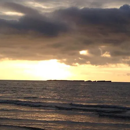 Apartmán Nid De Pie Grand Duplex Lumineux Cadre Verdoyant Calme A 5 Mn De La Pres Port En Bessin, Bayeux, Omaha Beach, *