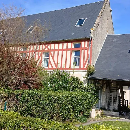Nid De Pie Grand Duplex Lumineux Cadre Verdoyant Calme A 5 Mn De La Pres Port En Bessin, Bayeux, Omaha Beach, * Commes