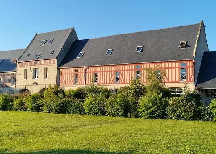 Nid De Pie Grand Duplex Lumineux Cadre Verdoyant Calme A 5 Mn De La Pres Port En Bessin, Bayeux, Omaha Beach, *